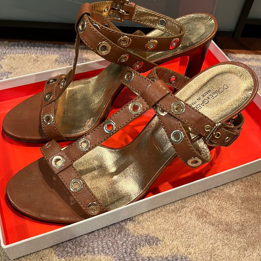 Dolce & Gabbana Safari Brown Strappy Leather Grommet Sandals sz 39.5